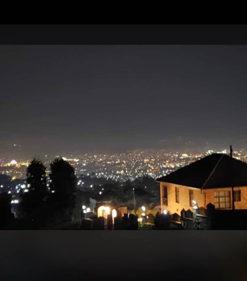 Adriel Homes Κιγκάλι Εξωτερικό φωτογραφία