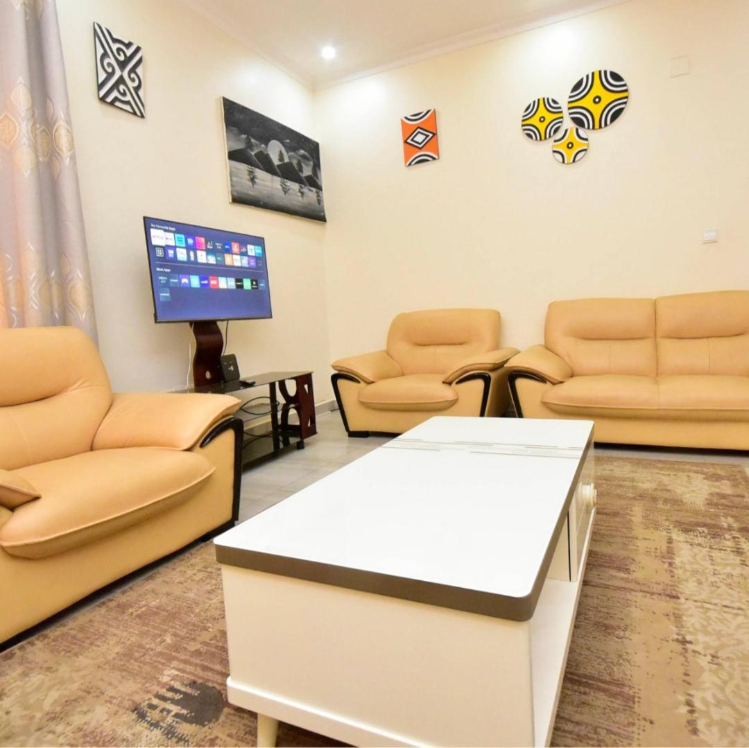 Adriel Homes Κιγκάλι Εξωτερικό φωτογραφία